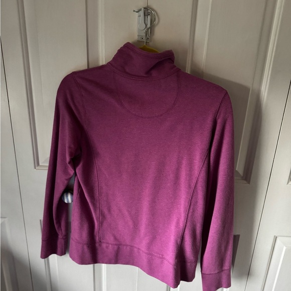 L.L. Bean Plum Fleece Jacket Soft and Stretchy - Picture 8 of 8
